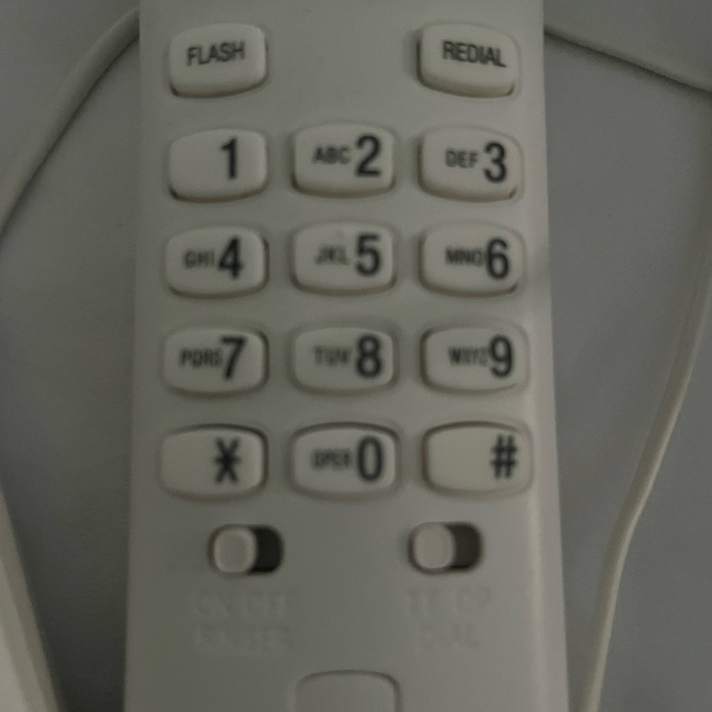 VTECK~WHITE CORDED PHONE~